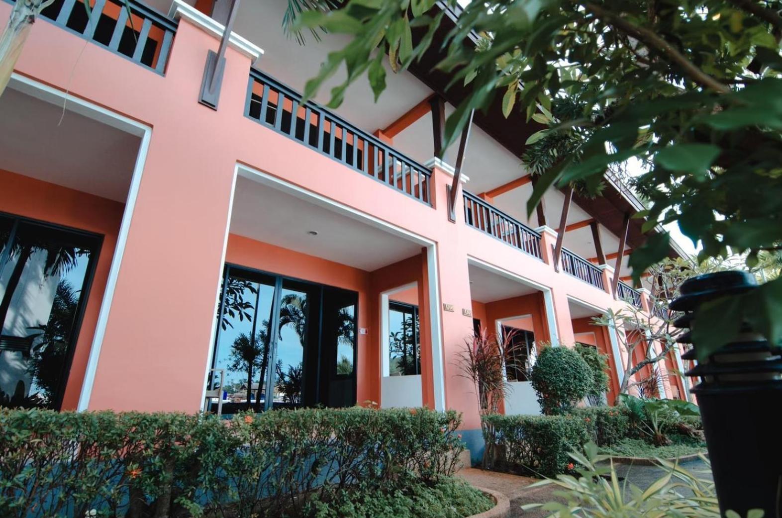 C & N Resort And Spa - Sha Extra Plus Patong Kültér fotó